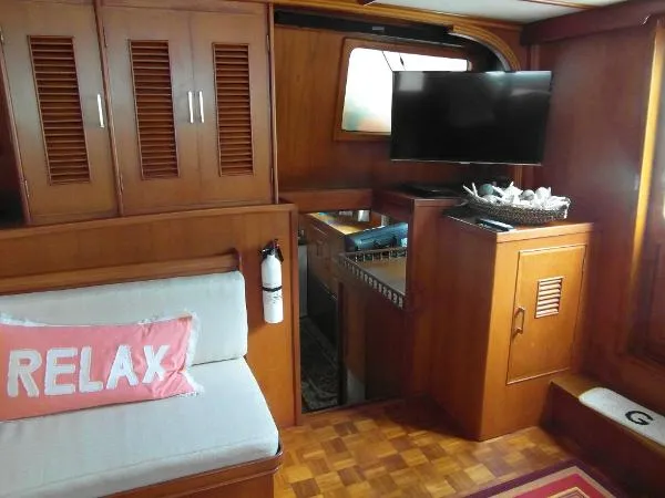 Slide: The Image of Marine Trader 43 Sundeck Trawler 1984 - 11