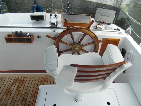 Slide: The Image of Marine Trader 43 Sundeck Trawler 1984 - 2