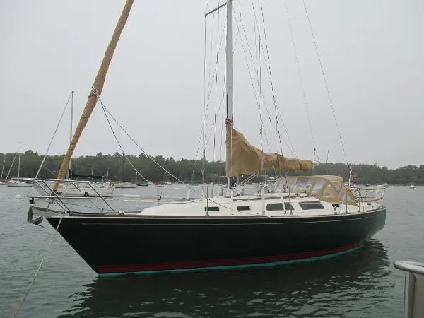 Slide: The Image of Sabre 34 Targa MkII Aft Cabin 1989 - 6