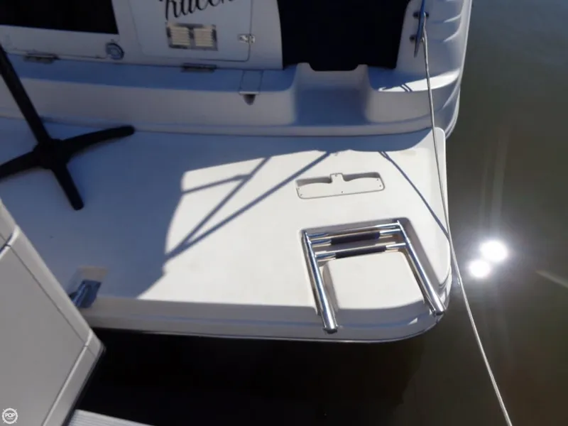 Slide: The Image of Rinker 342 Fiesta Vee 2002 - 7