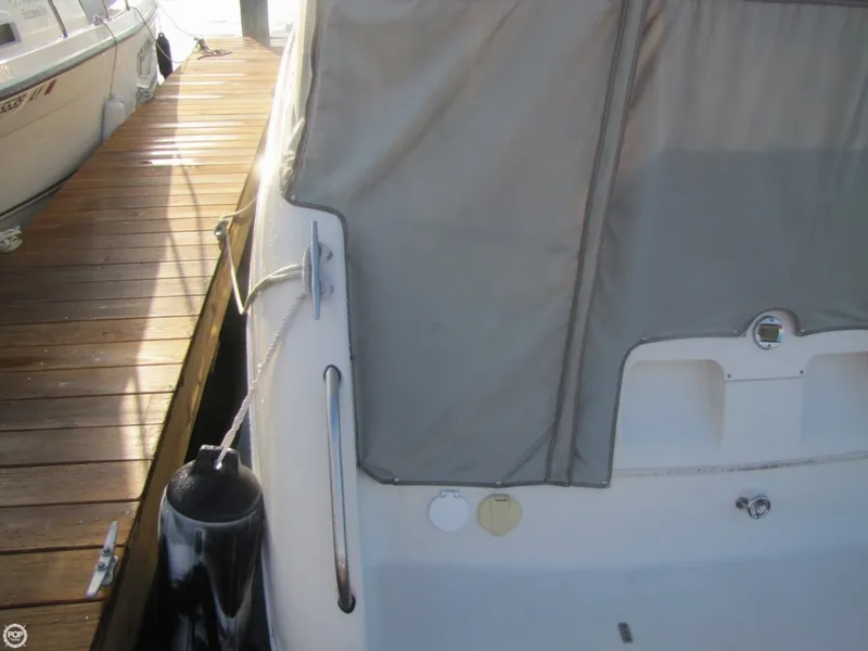 Slide: The Image of Stingray 240 CS 2007 - 7