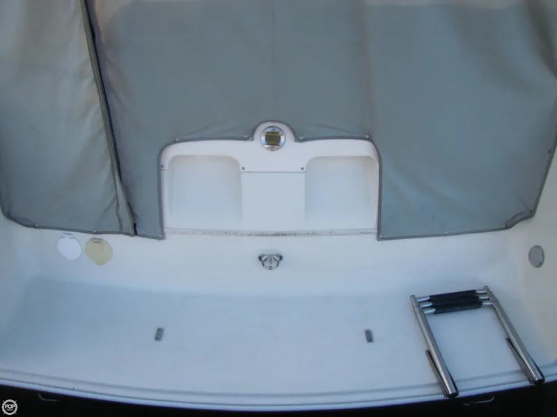 Slide: The Image of Stingray 240 CS 2007 - 9