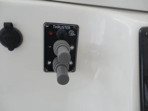 Slide: The Image of Silverton 45 Convertible 2006 - 11