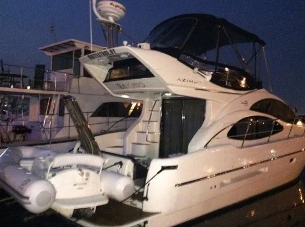 Slide: The Image of Azimut 42 2005 - 1