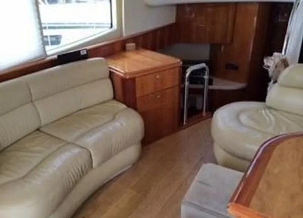 Slide: The Image of Azimut 42 2005 - 9