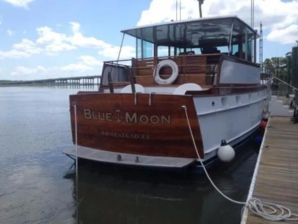 Slide: The Image of Trumpy Motoryacht 1963 - 0