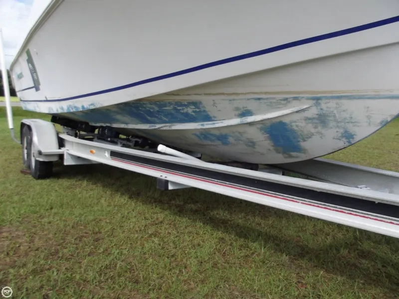 Slide: The Image of Aquasport 245 Explorer 1994 - 4