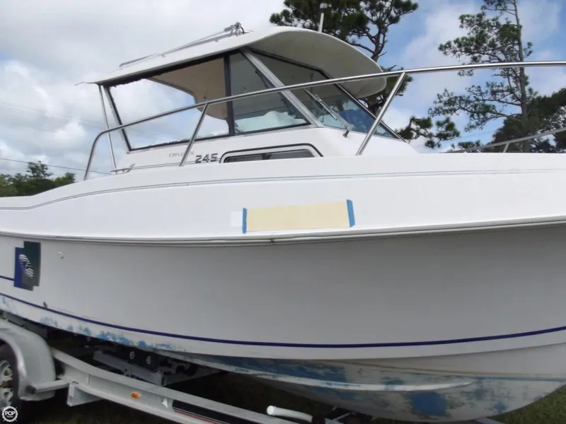 Slide: The Image of Aquasport 245 Explorer 1994 - 5