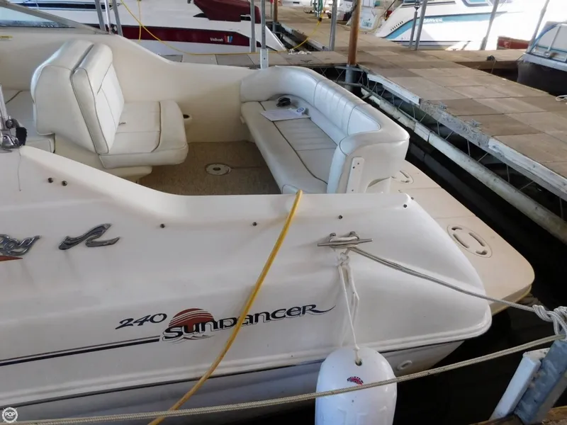 Slide: The Image of Sea Ray 240 Sundancer 1997 - 5