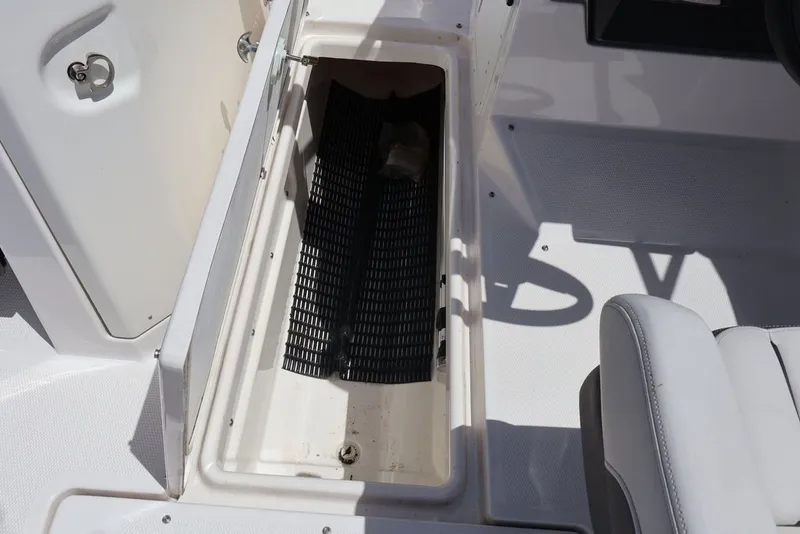 Slide: The Image of Yamaha SX250 2026 - 31