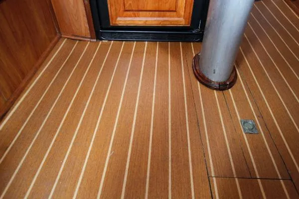 Slide: The Image of Morgan Out Islander Ketch 1975 - 6