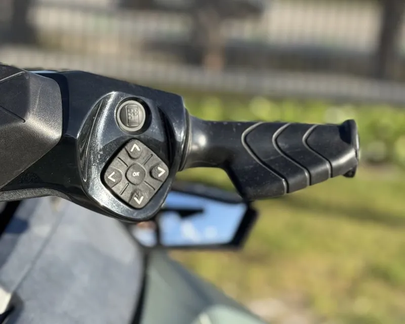 Slide: The Image of Sea-Doo GTX 300 iBR with Audio 2022 - 12