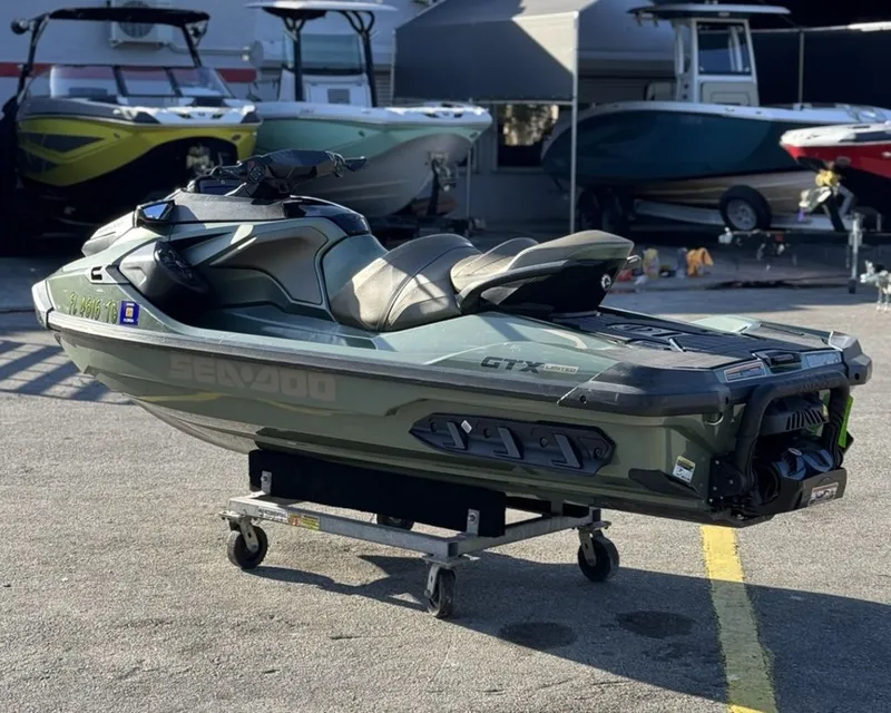 Slide: The Image of Sea-Doo GTX 300 iBR with Audio 2022 - 5