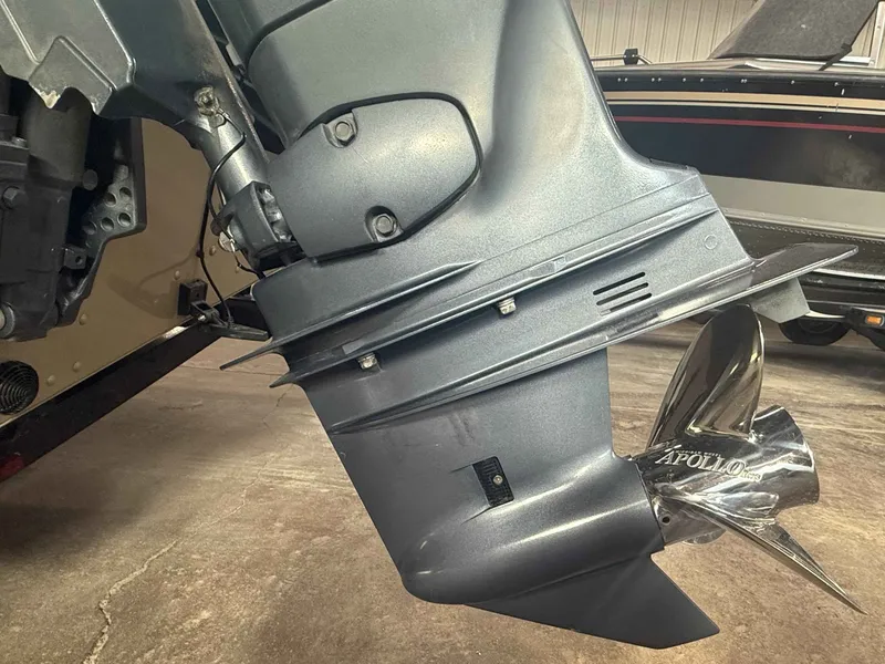 Slide: The Image of Boat motor with Apollo propeller, G3 V172 FS 2011 model. - 9