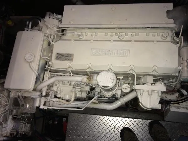Slide: The Image of Albemarle 325 Convertible 1998 - 10