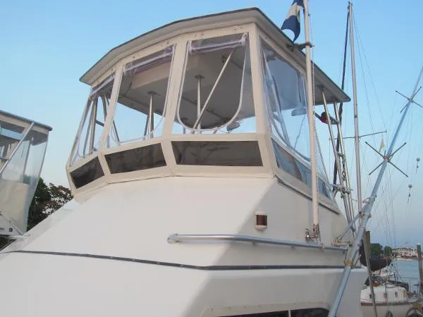 Slide: The Image of Albemarle 325 Convertible 1998 - 3
