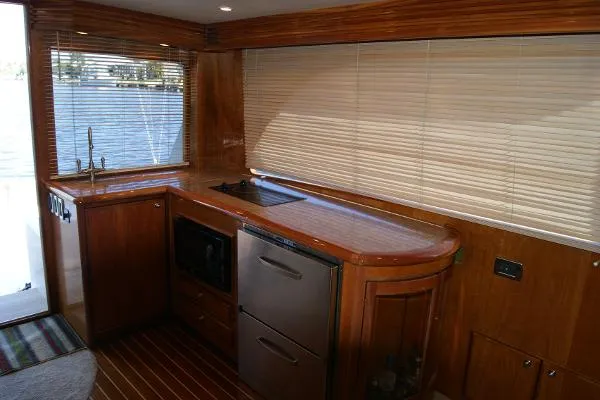Slide: The Image of Jannace 430C Sport fish 2005 - 11