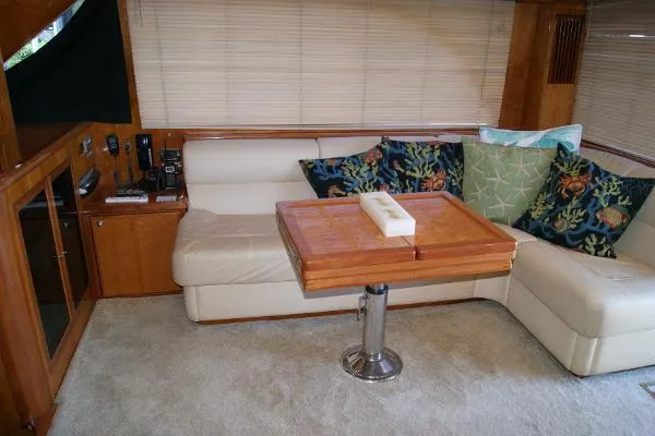 Slide: The Image of Jannace 430C Sport fish 2005 - 2