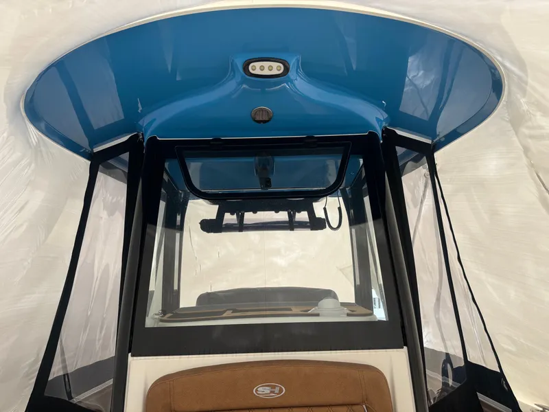 Slide: The Image of Sea Hunt Ultra 265 SE 2025 - 7