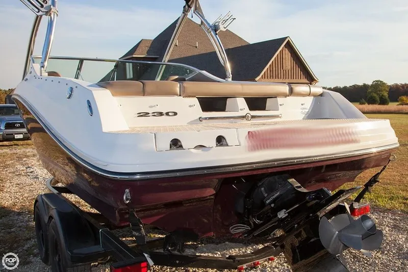 Slide: The Image of Sea Ray 230 SLX 2012 - 7