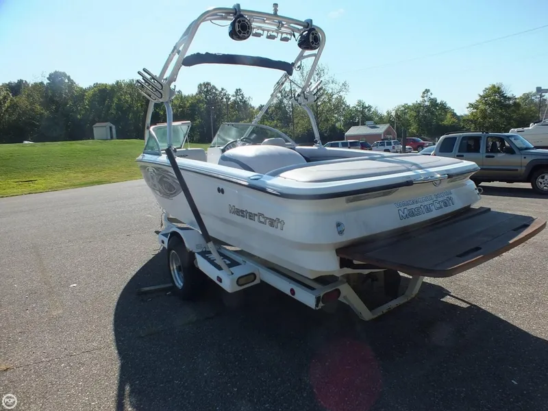Slide: The Image of Mastercraft X9 2005 - 1