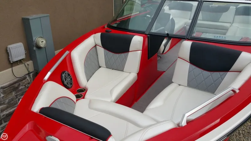 Slide: The Image of Mastercraft X30 2014 - 8