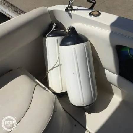 Slide: The Image of Sea Ray 245 Weekender 2002 - 10