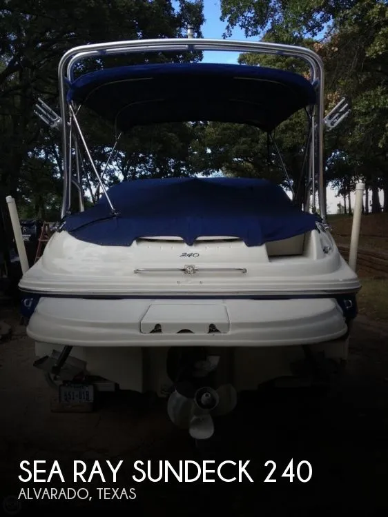 Slide: The Image of Sea Ray Sundeck 240 2002 - 0