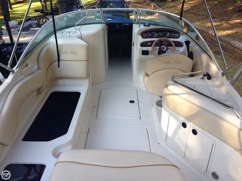 Slide: The Image of Sea Ray Sundeck 240 2002 - 2