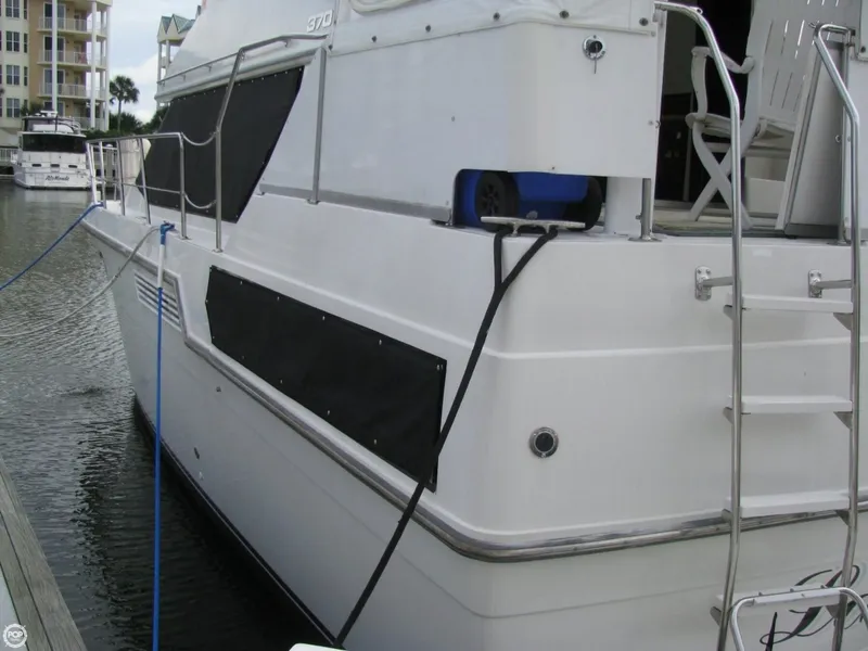 Slide: The Image of Carver Yachts 370 Aft Cabin 1993 - 9