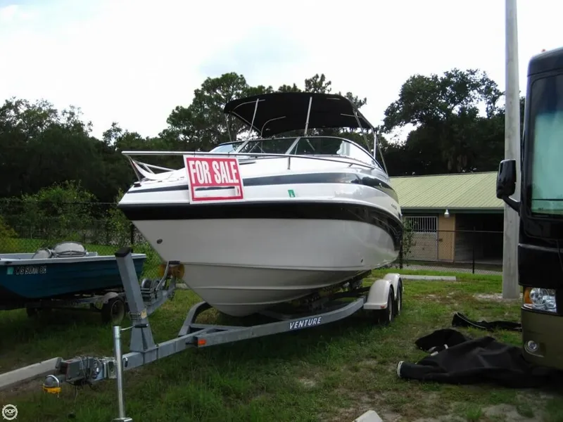 Slide: The Image of Crownline Boats 235 CCR 2004 - 2