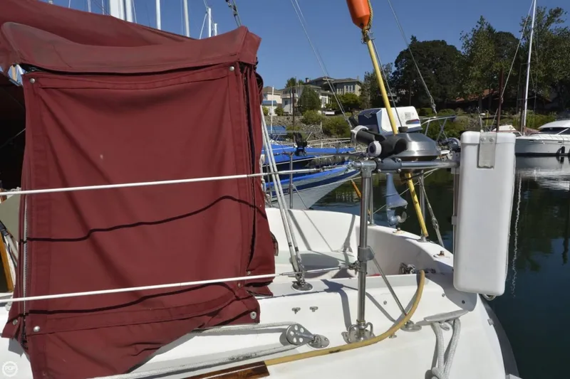 Slide: The Image of Morgan 33 Out Island 1975 - 8