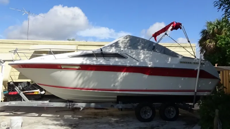 Slide: The Image of Sea Ray 220 Sundancer 1990 - 1