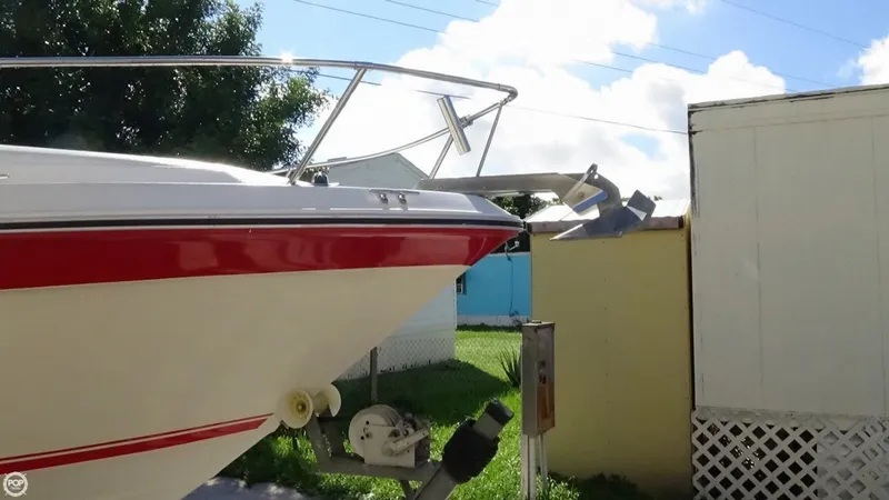 Slide: The Image of Sea Ray 220 Sundancer 1990 - 8