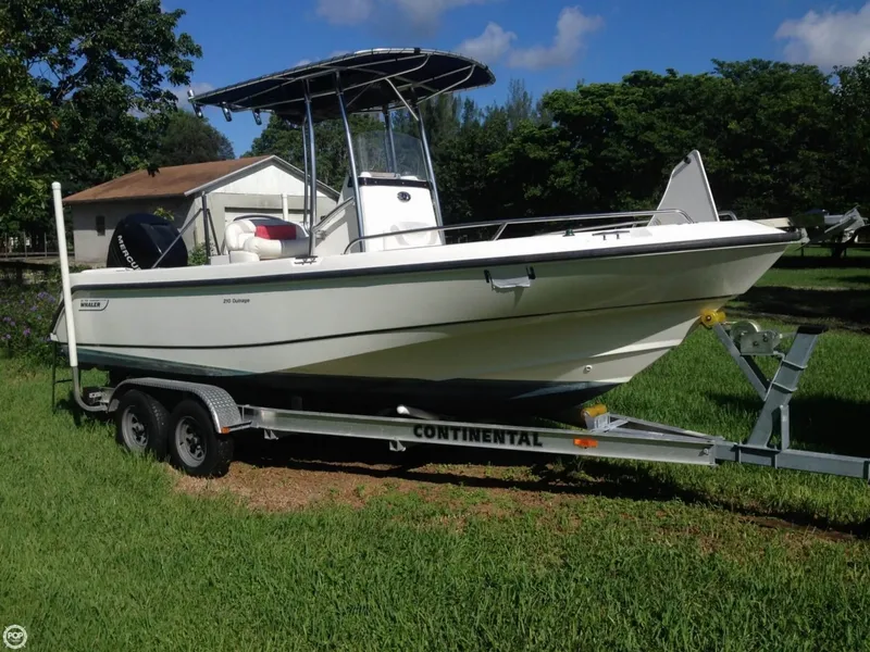 Slide: The Image of Boston Whaler 210 Outrage 2007 - 4