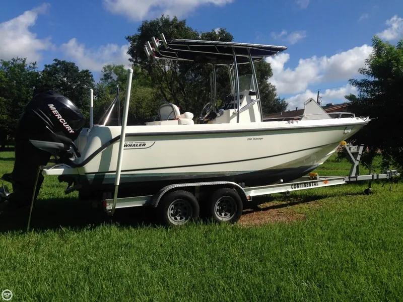 Slide: The Image of Boston Whaler 210 Outrage 2007 - 5