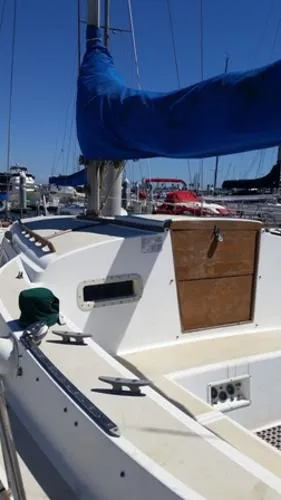 Slide: The Image of O'Day Aft Cabin 1977 - 5