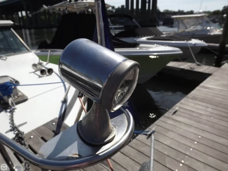 Slide: The Image of Starfire 245 Fisherman 1989 - 8