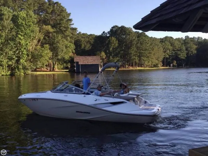 Slide: The Image of Sea-Doo 210 Challenger 2010 - 1
