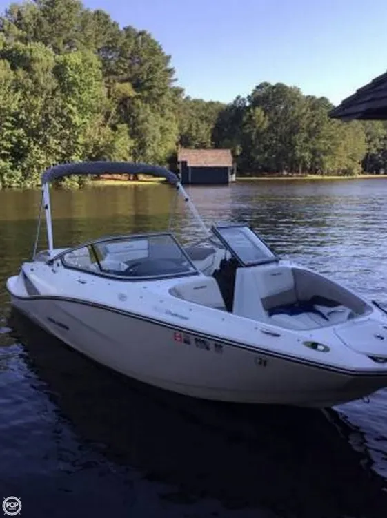 Slide: The Image of Sea-Doo 210 Challenger 2010 - 2
