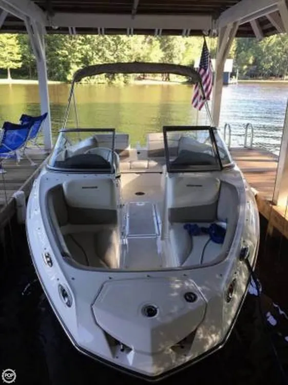 Slide: The Image of Sea-Doo 210 Challenger 2010 - 3