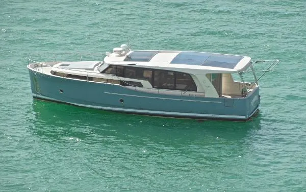 Slide: The Image of Greenline 40 Hybrid Limited Edition 2014 - 2