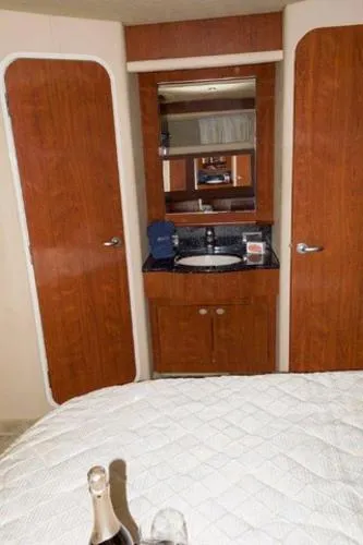 Slide: The Image of Sea Ray Aft Cabin Motor Yacht 2004 - 10