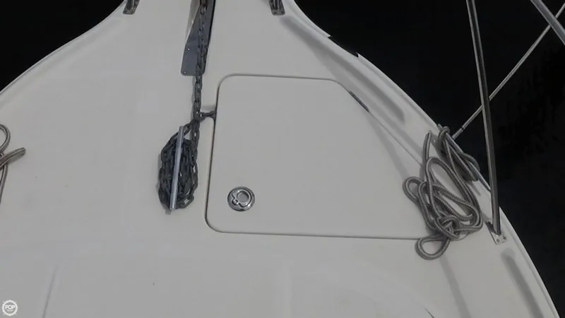 Slide: The Image of Bayliner Ciera 2858 Express CB 1998 - 10