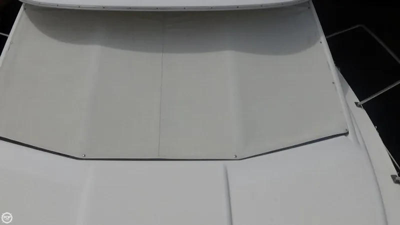 Slide: The Image of Bayliner Ciera 2858 Express CB 1998 - 6