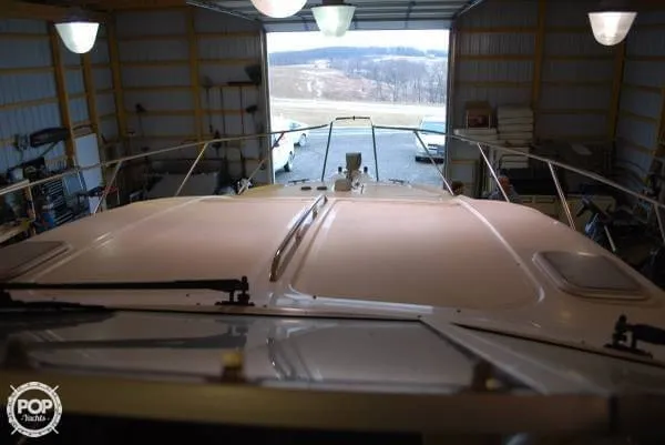 Slide: The Image of Bayliner 3255 Avanti 1998 - 5