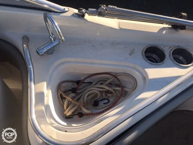 Slide: The Image of Sea Ray 240 Sundeck 2006 - 2
