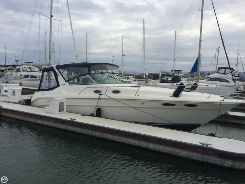 Slide: The Image of Sea Ray 330 Sundancer 1994 - 1