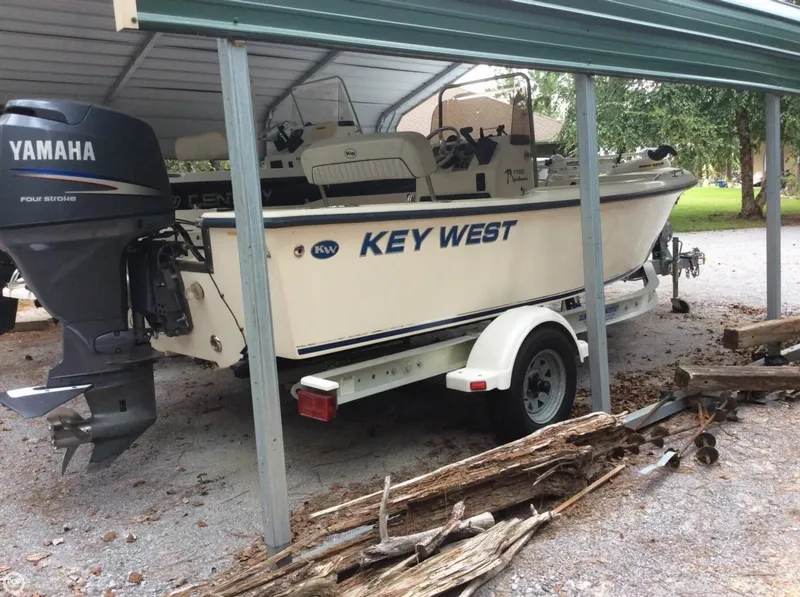 Slide: The Image of Key West 1720 Sportsman 2007 - 1