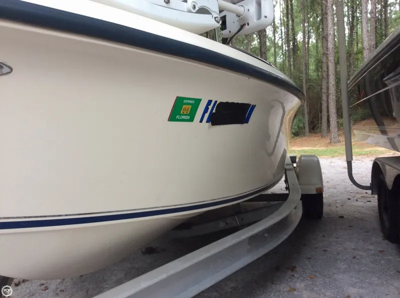 Slide: The Image of Key West 1720 Sportsman 2007 - 8